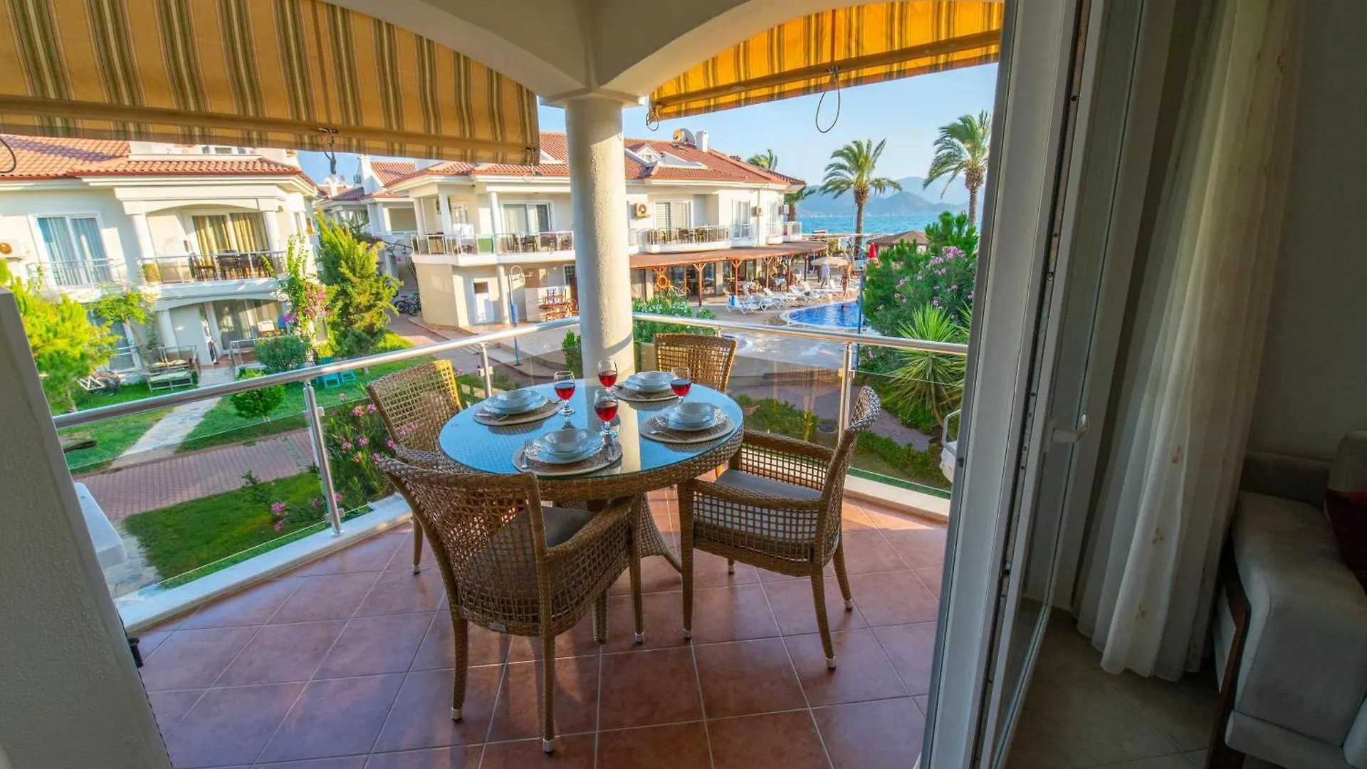 Sunset Beach Resort Aqua Lettings Fethiye 0*,  Türkei